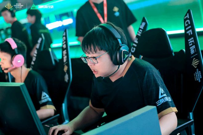 球胜或者多 球胜或者多