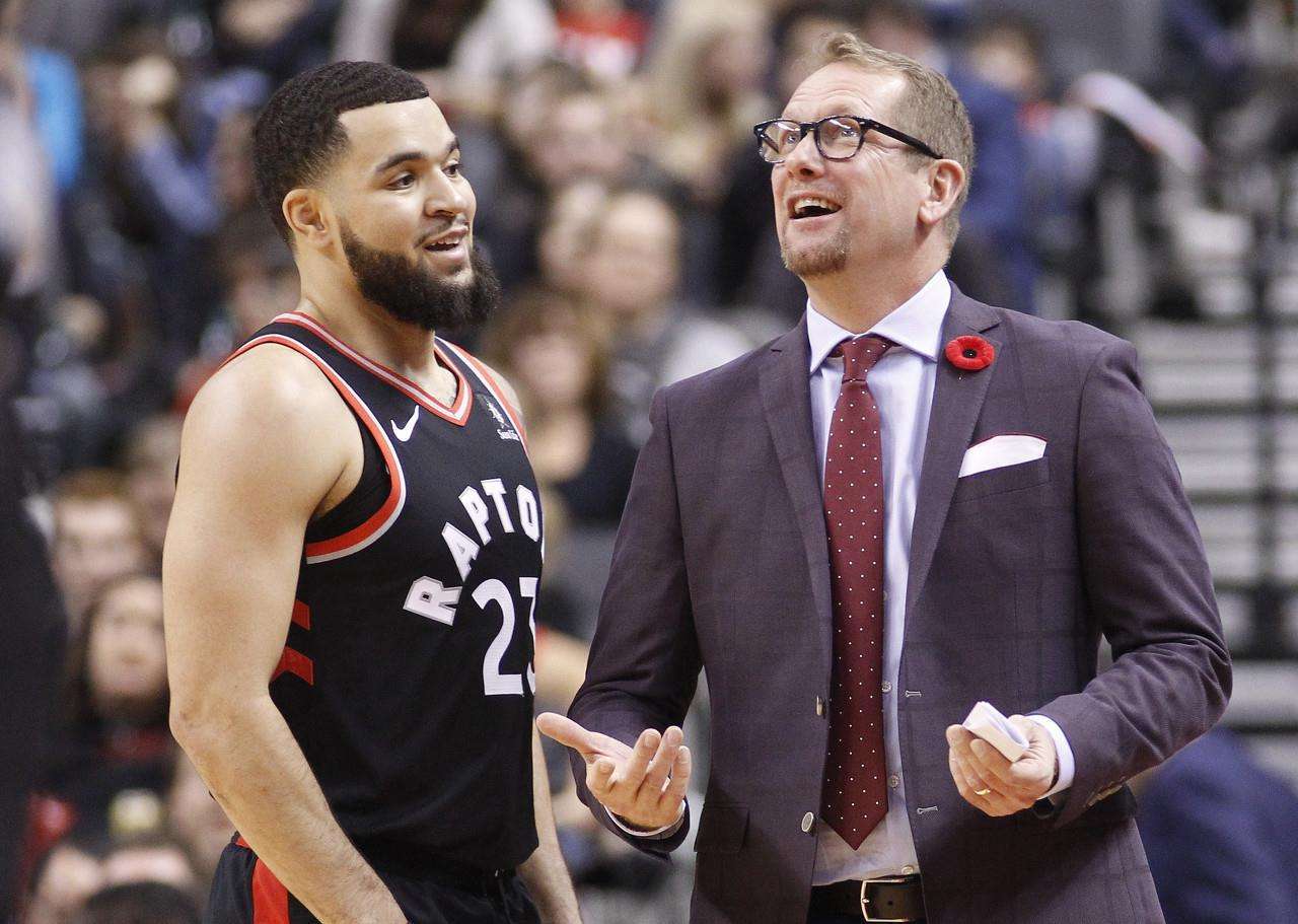 己与顶尖球 己与顶尖球