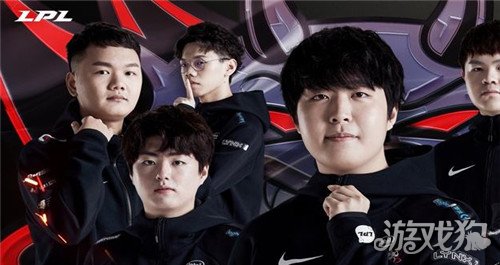 但纪律是底 但纪律是底